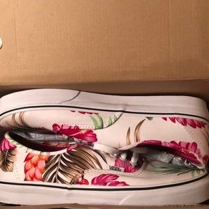 Vans (Hawaiian Floral) White